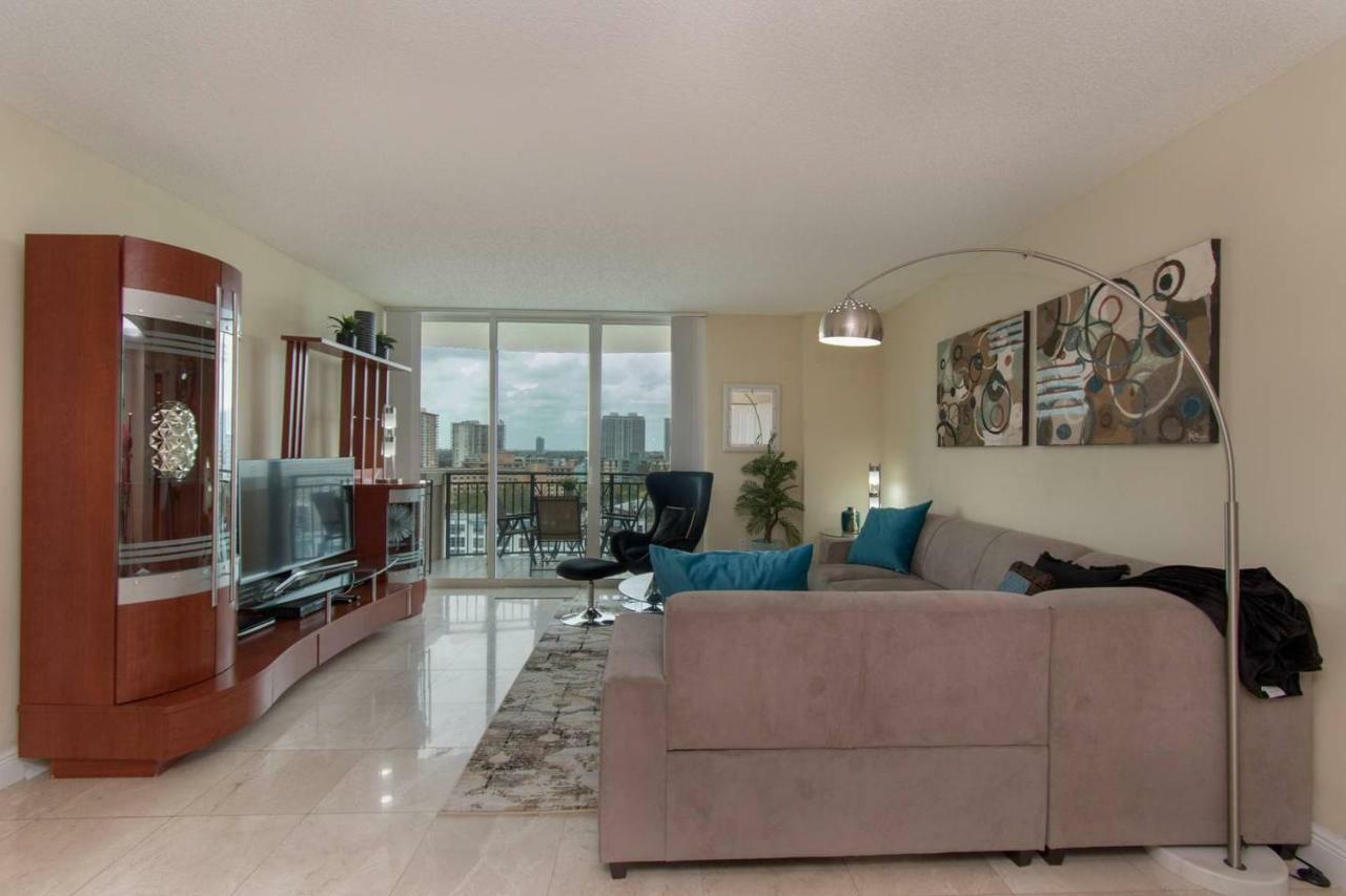 Stylish Modern 2Bd/2Bth Apt. Min To Beach Μαϊάμι Μπιτς Εξωτερικό φωτογραφία