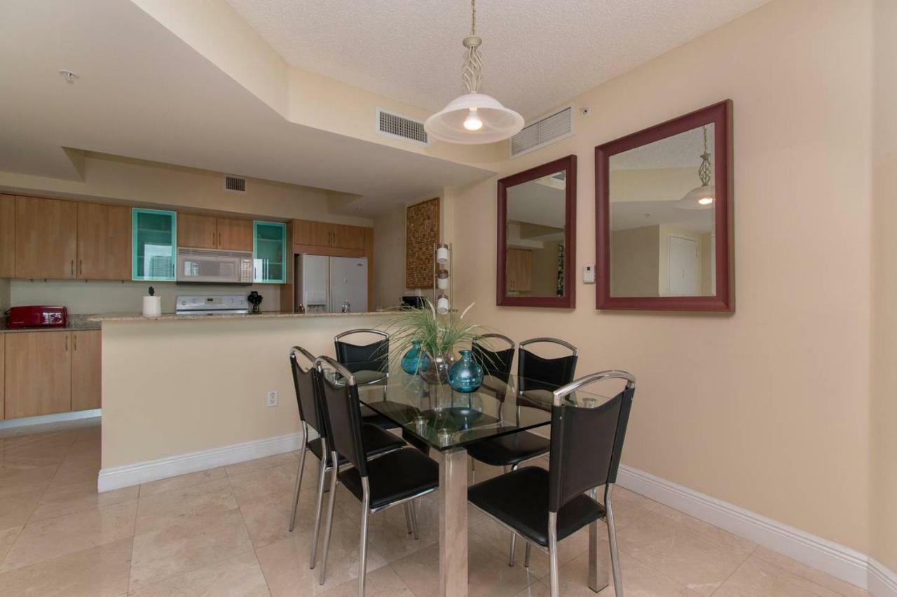 Stylish Modern 2Bd/2Bth Apt. Min To Beach Μαϊάμι Μπιτς Εξωτερικό φωτογραφία